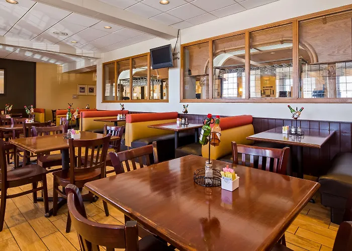 Wyndham Airport & Conference Center Hotel Tucson