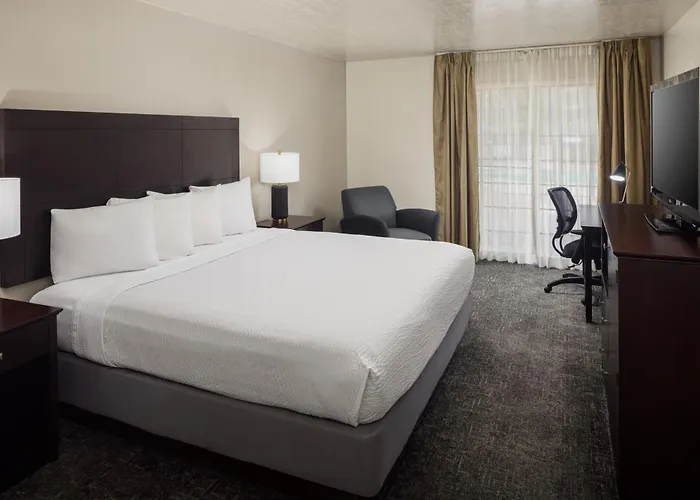 Wyndham Airport & Conference Center Hotel Tucson