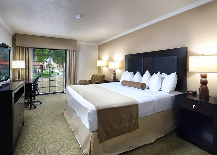Hotel Wyndham Airport & Conference Center Tucson