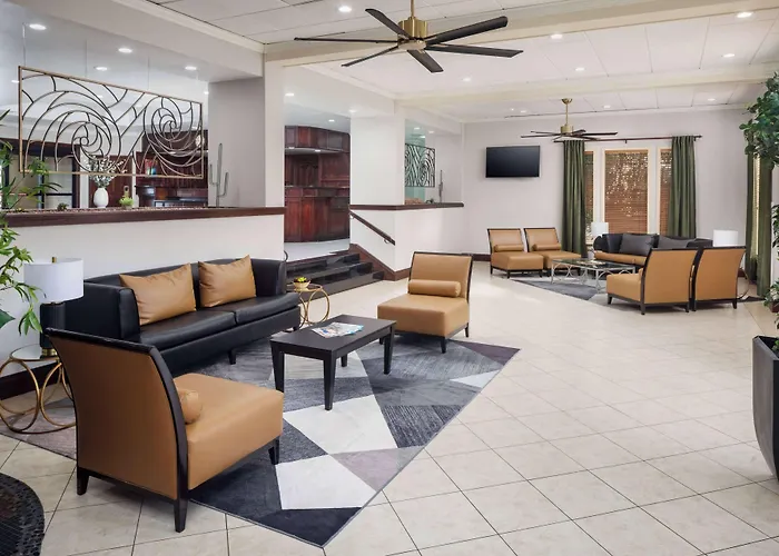 Hotel Wyndham Airport & Conference Center Tucson